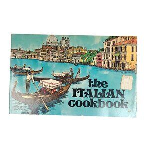 The Italian Cookbook By Katherine Ramano 1973 Vintage Local Ethnic Recipes